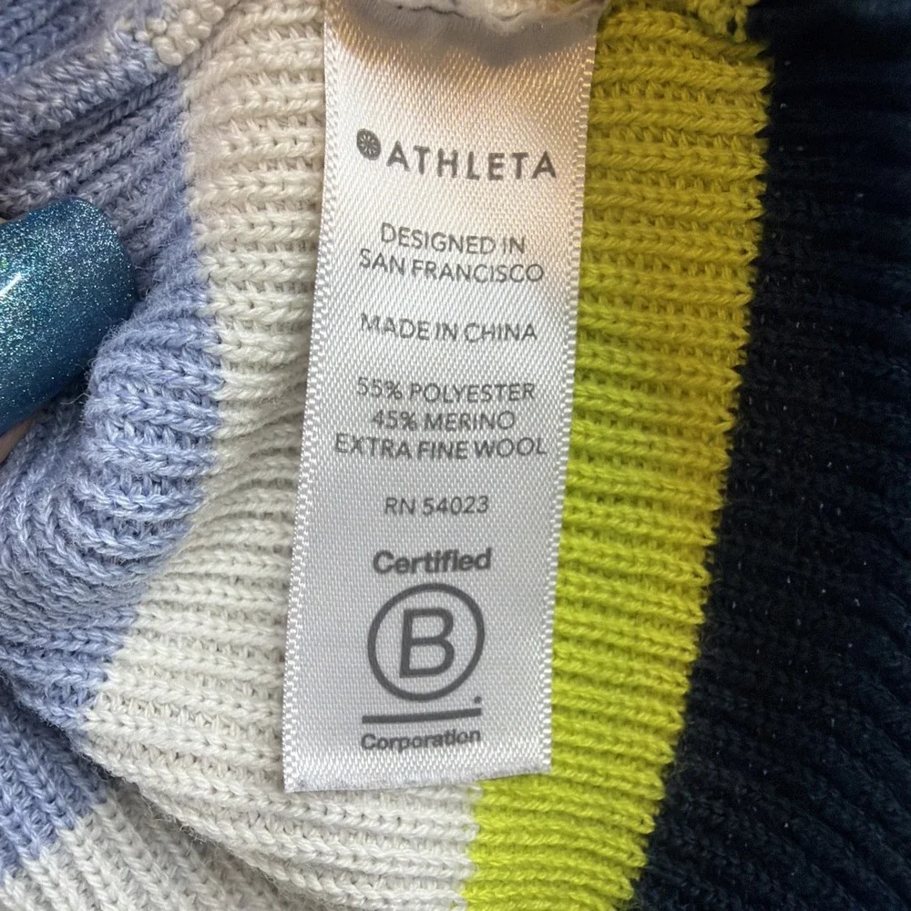 Athleta Women's XXS Merino Wool Blend Sweater Navy Blue Colorblock Pocket